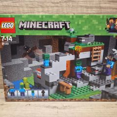 Lego 21141 Minecraft The Zombie Cave