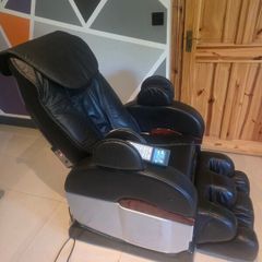 reclining massage chair
