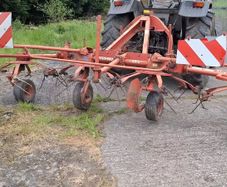 Lely Lotus 460 tedder