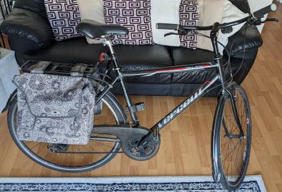 Vercelli Oakland bike, 21 Gear, Shimano