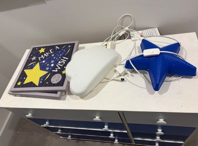 Free small chest of drawers, with pictures and lamps to match