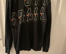 Boys jumper 12 to 13