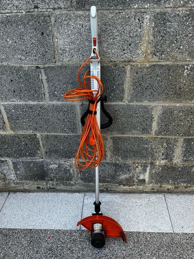 Stihl FSE52 strimmer for sale.