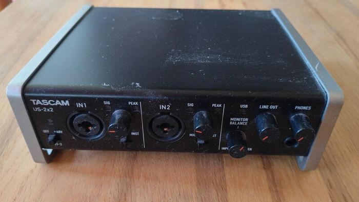 tascam US 2x2