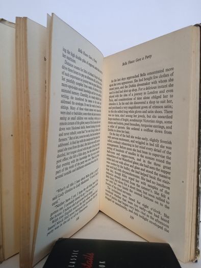 Work Suspended: And Other Stories Written Before the Second World War by Evelyn Waugh (HQ503)