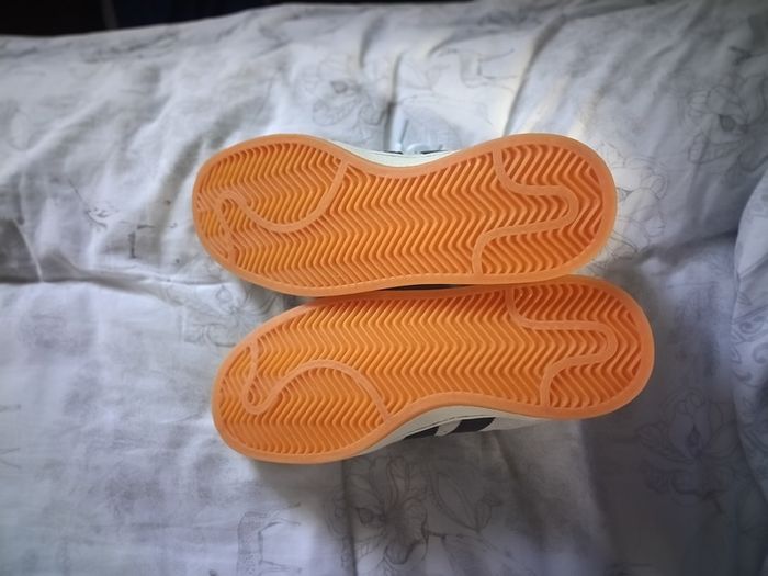 Adidas campus