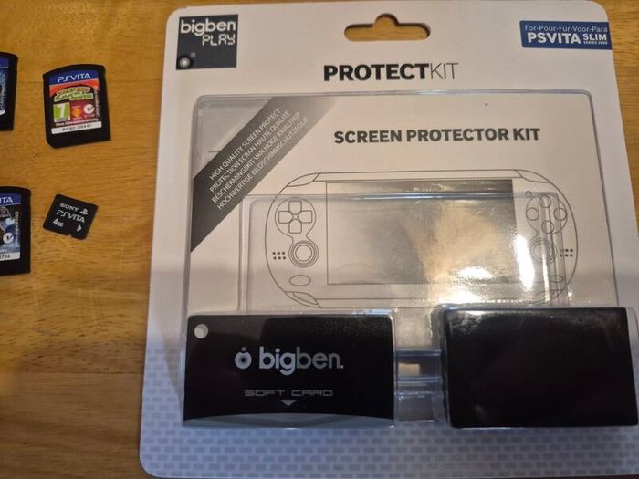 Psvita Games Bundle  + case + screen protector