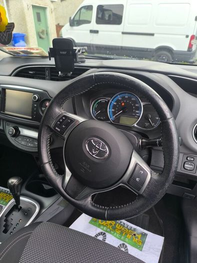 Toyota Yaris 2015