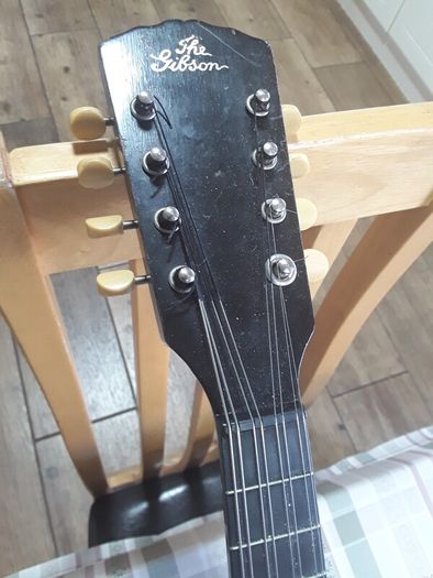 Gibson Mandolin