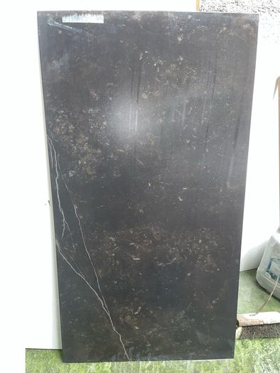 granite and quartz- 8 mm DEKTON keyla