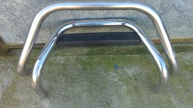 Toyota Chrome bull bars