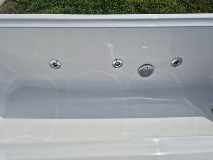 Jacuzzi Bath