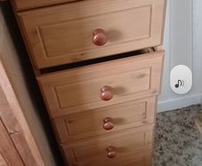 pine chest of drawers