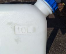 10 ltr water tank/container.