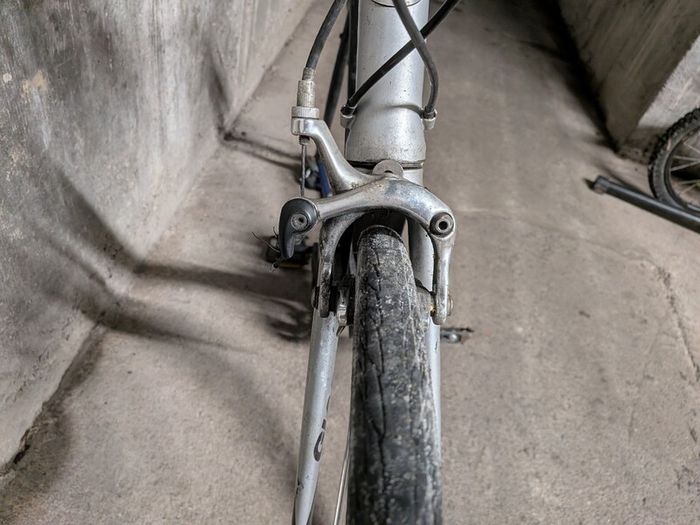 Large Giant FCR2.5 (needs rear wheel)