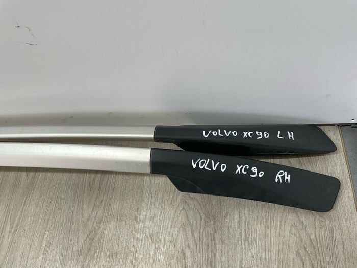 Volvo XC90 Roof Luggage Rack Rail