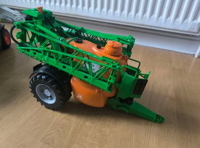 Amazing UX 5200 Farm toy