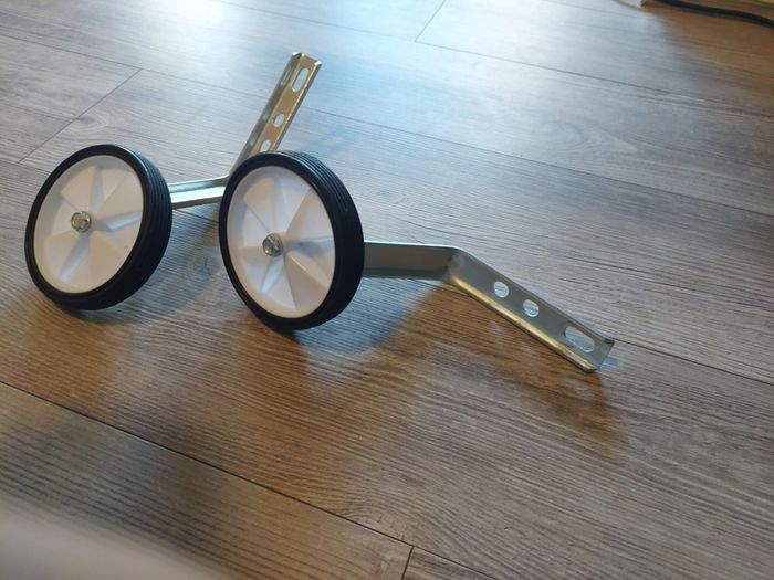 training wheels