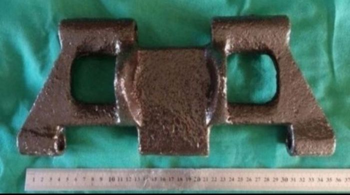 German ww 2,, track link for an RSO