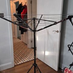Clothes line
