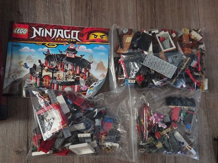 lego ninjago