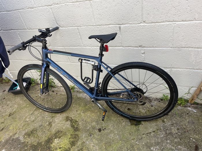Cube Nulane Hybrid Bike (56cm) Includes Lock, Lights & Helmet