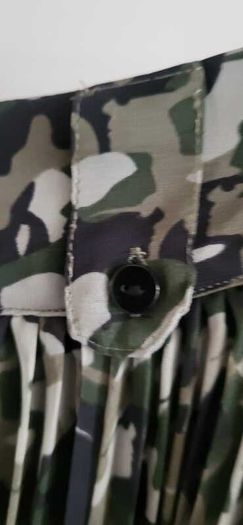 Karl Lagerfeld Camo Pleated Skirt Sz 38 (fit 10-12uk) - Bnwot - Rrp 495