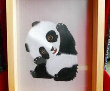 Handmade double-sided silk embroidery Giant Panda table screen home decor Unique gift Suzhou embroidery