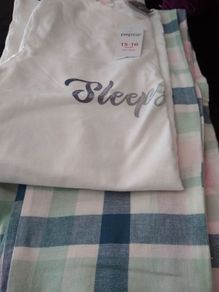 Brand new pj's. Too small.. Age 15 to 16. Collection darndale.