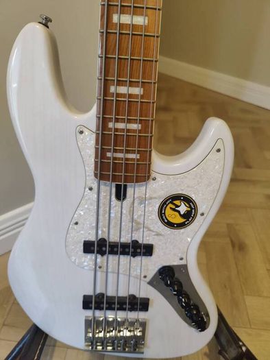 Sire 5 string V8 bass guitar