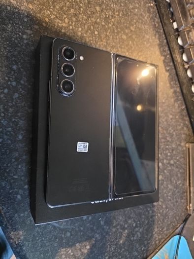 Samsung Fold5 512GB