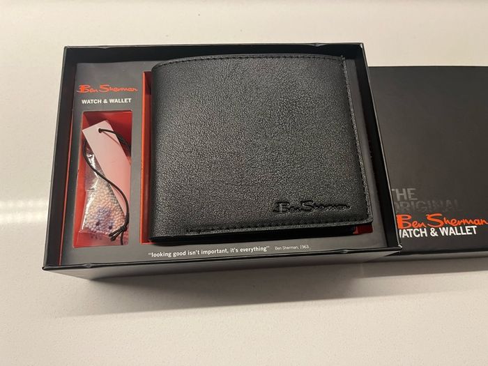 Ben Sherman money bag- Brand New