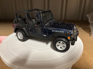 Jeep Wrangler comfortable 1:18