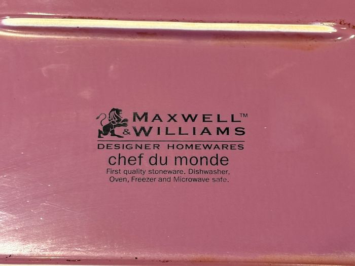 Deep Roasting Tray - Large, Clean, Like New