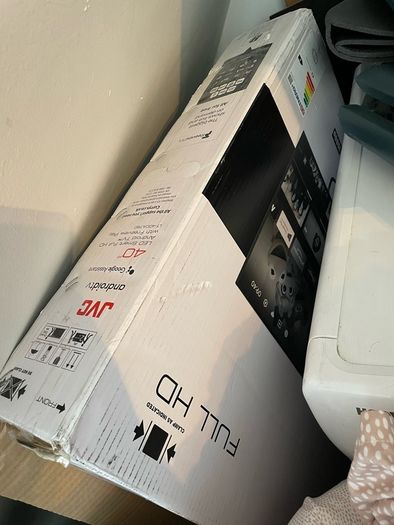 Smart TV 40"