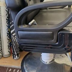 Barber chair