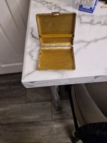 vintage  cigarette  case