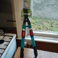 Telescopic Hedge Shear