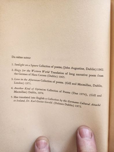 Basil Payne. Voyage For Two. Poems . French Adaptation Of Chantal Beal. Preface By Pierre Emanneul Of The French Acadamy. Paperback In Good Condition.