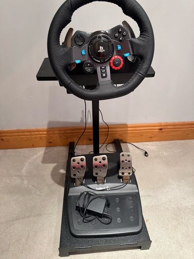Logitech steering wheel pedals and gear shifter
