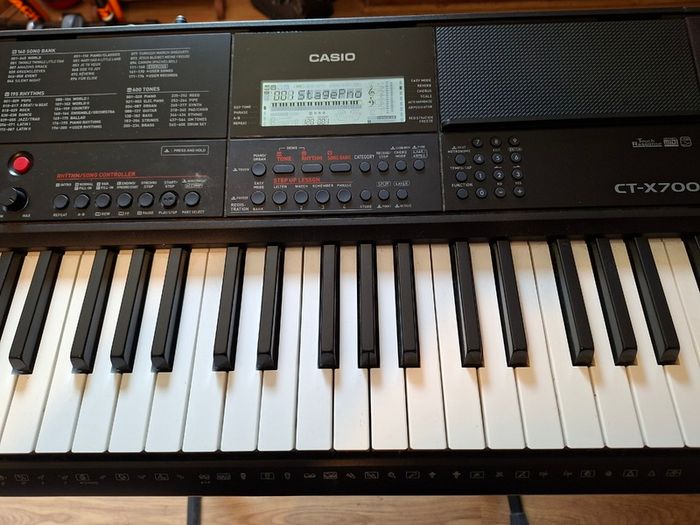 Casio CTX-700 Keyboard