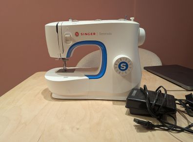 Singer Serenade M320L Sewing Machine x2
