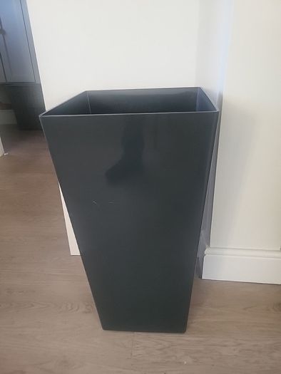 Phoenix tall tapered square planters