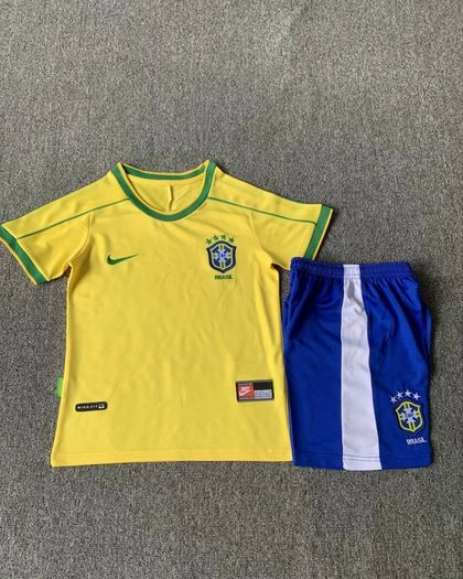 Retro football kits