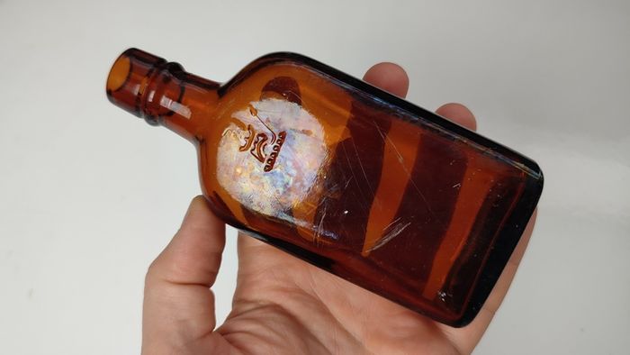 412 - Vintage Collectible Decorative Bottle