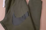Nike Swoosh Joggers 8-10 yrs