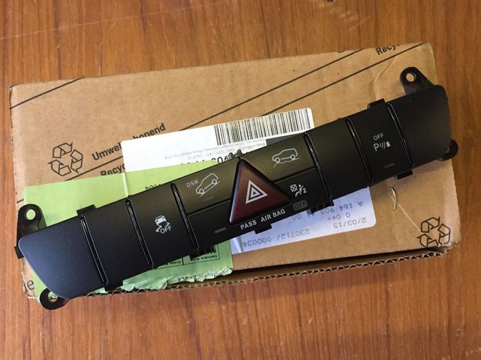 Dash Switch Pack (Mercedes GL Class  W164)