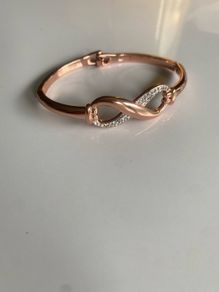 Rose gold bracelet and pandora ring