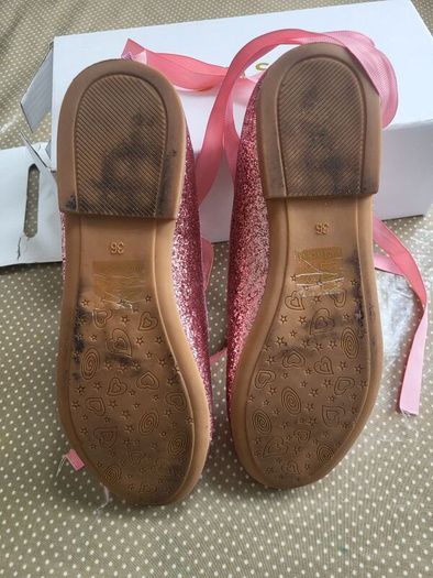 Angel's face pink glitter ballerina shoe
