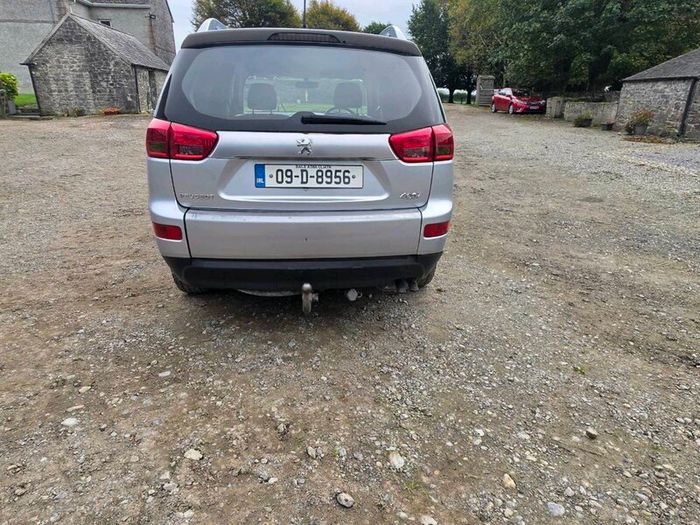 Peugeot 4007 4X4